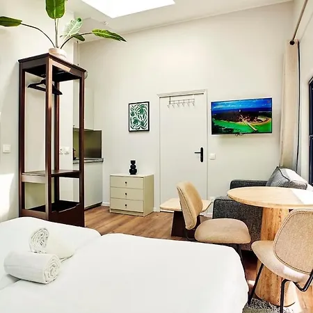 Apartment Loods 7 *