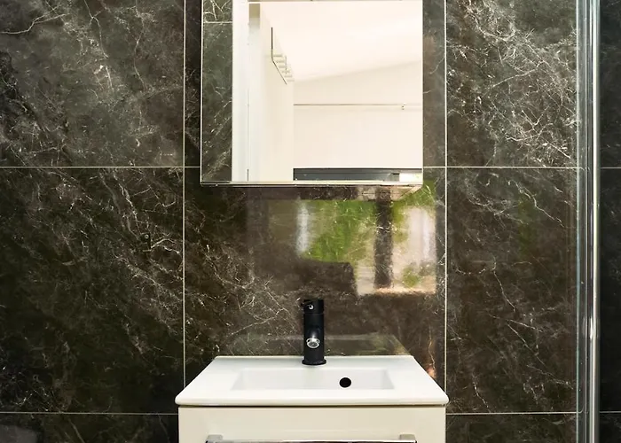 Loods 7 アパート *